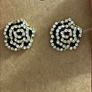 Elegant Black and Gold Rose Earrings